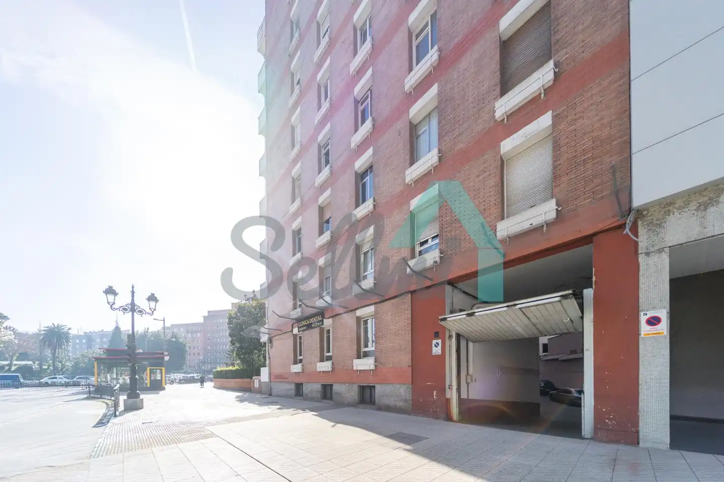 Vista exterior de Piso en venta en Oviedo  con Calefacción, Parquet y Terraza