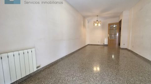 Foto 4 de Piso en venta en Rambla de Sant Jordi, Can Mas, Ripollet