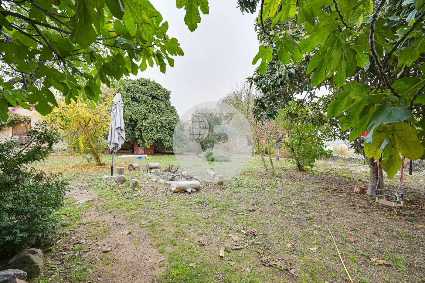 Finca rústica en venda a Canovelles