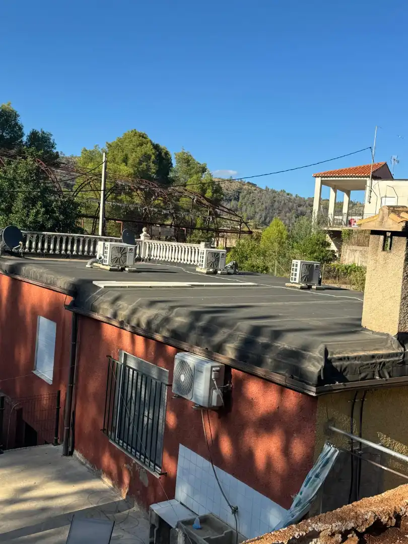 Vista exterior de Casa o chalet en venta en Vilallonga / Villalonga con Aire acondicionado, Jardín privado y Terraza