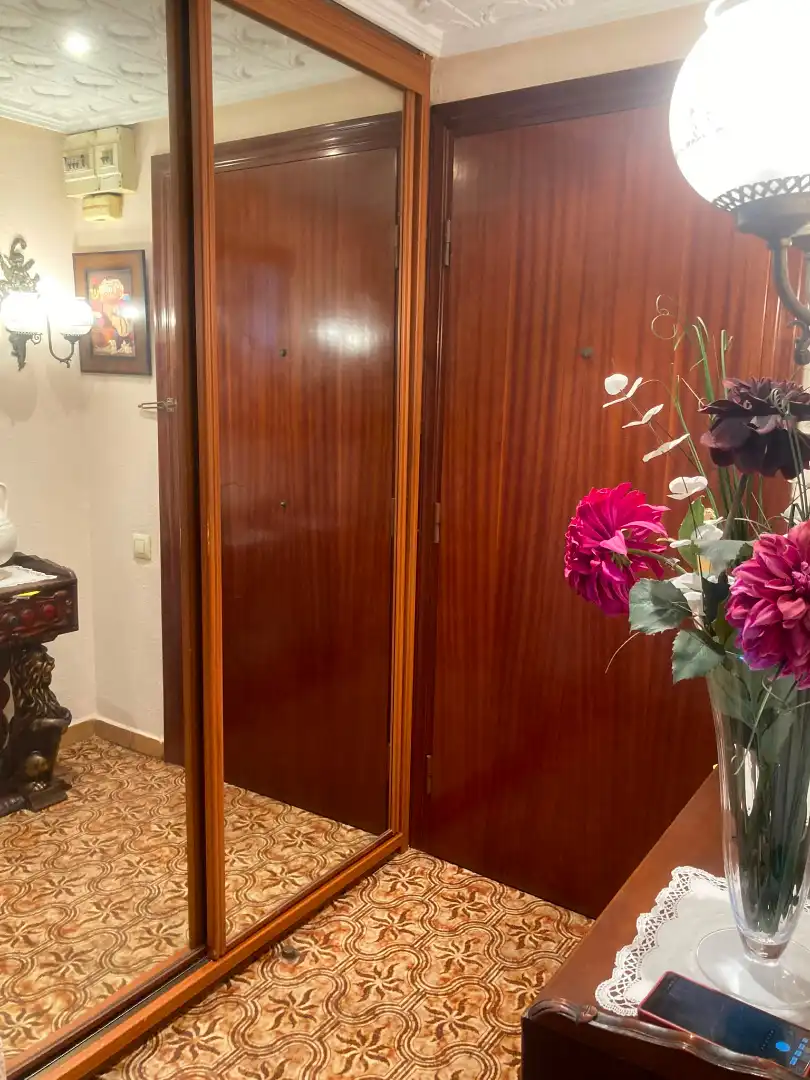 Piso en venta en Gijón  con Calefacción, Parquet y Amueblado