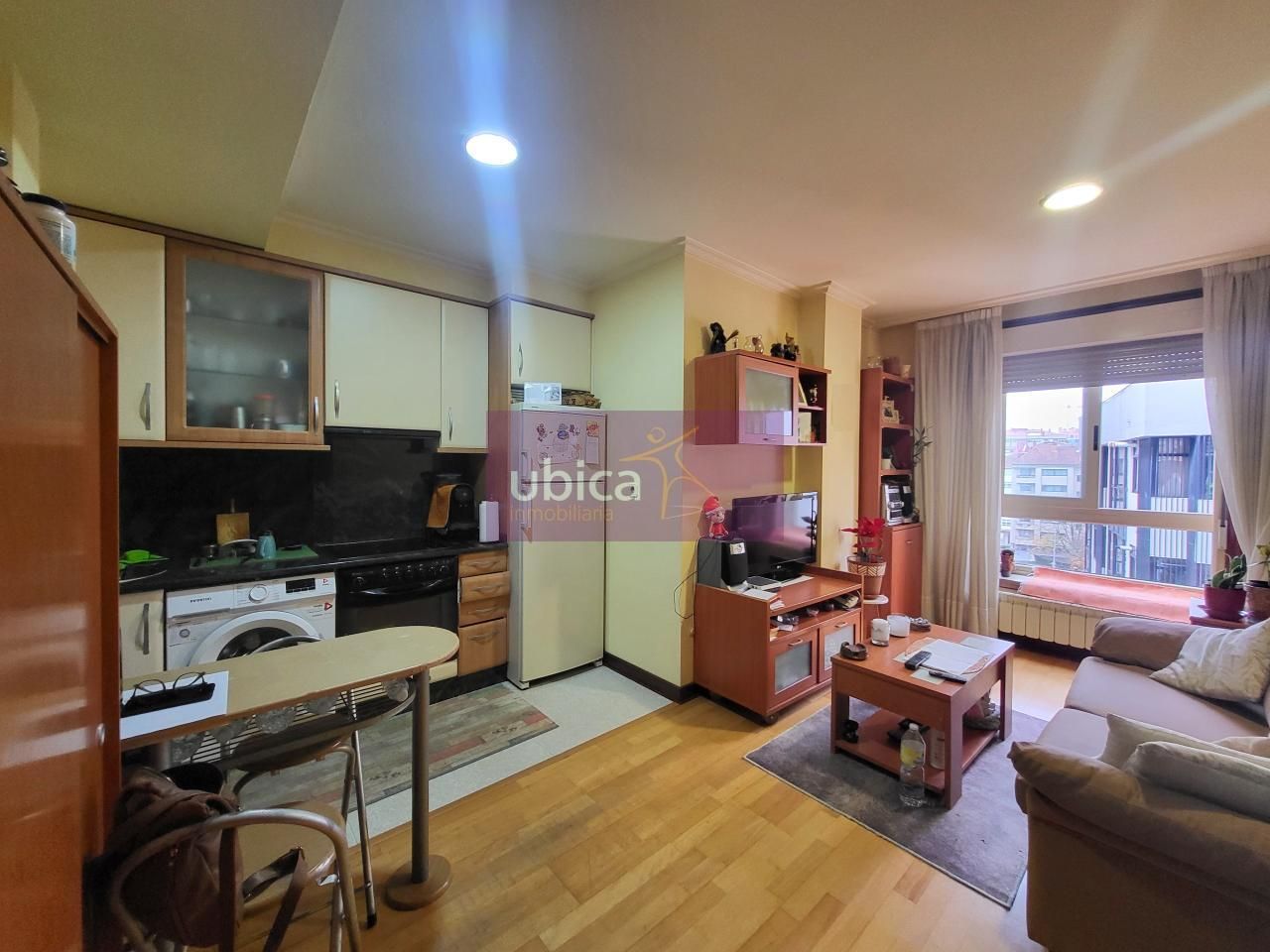Kitchen of Apartment for sale in Vigo   with Heating, Parquet flooring and Storage room
