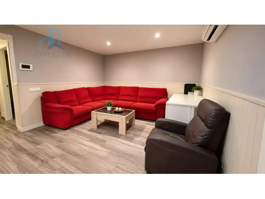 Appartamento in vendita a Calle Vint-I-Quatre, imagen 4
