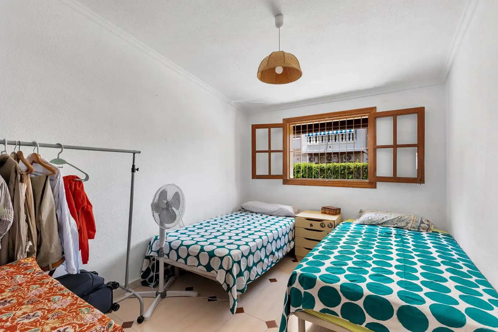 Habitación de Finca rústica en venta en Torrevieja con Terraza, Trastero y Amueblado