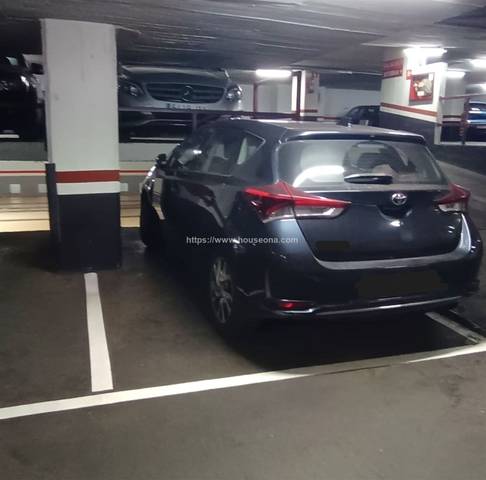 Garaje en Venta en Ensanche - Moyua - Diputación