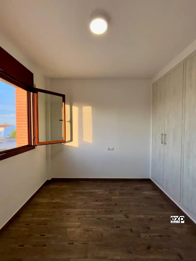 Terrassa de Casa o xalet en venda en Deltebre amb Calefacció, Terrassa i Balcó