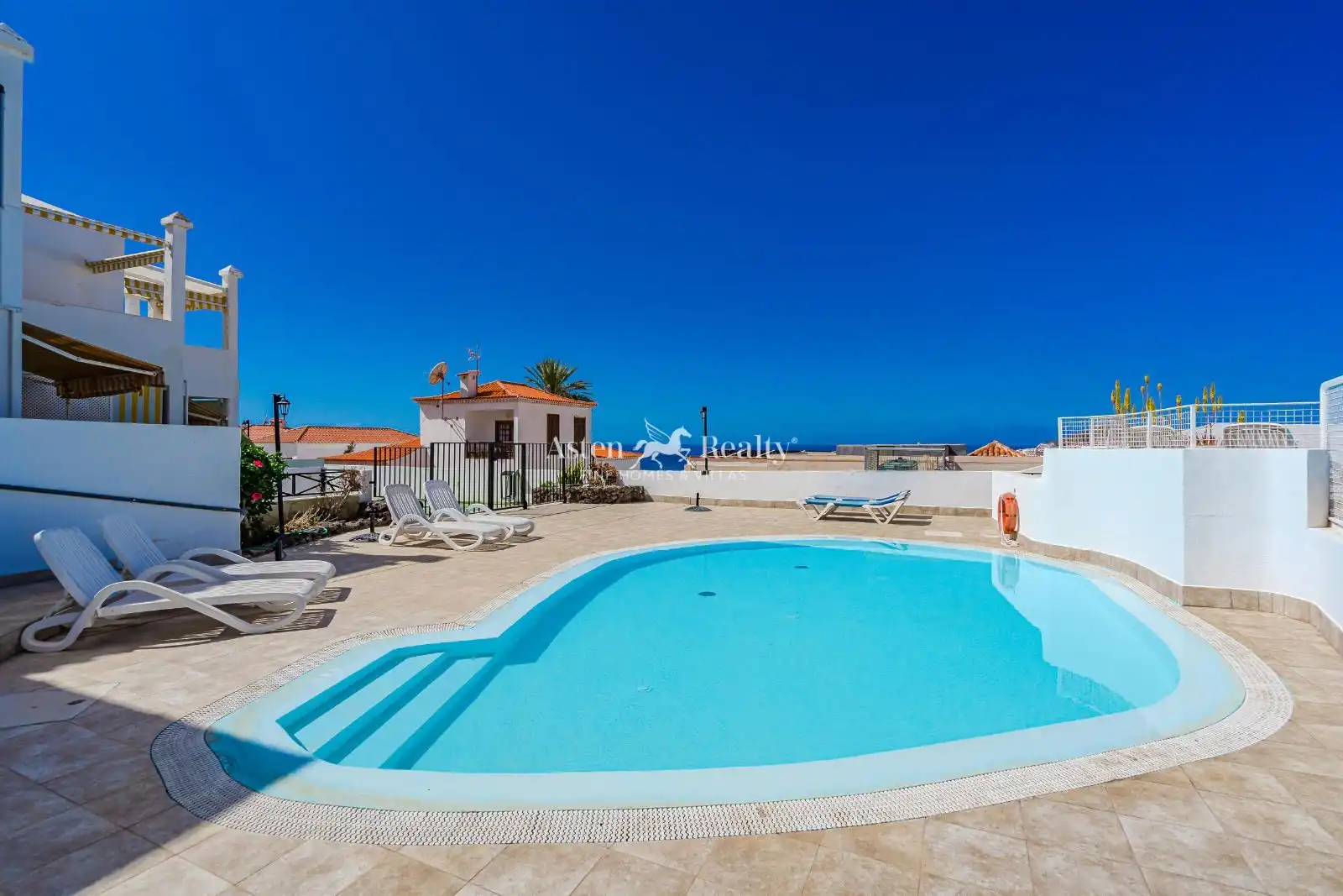 Apartment with pool for sale in Los Ángeles, imagen 15