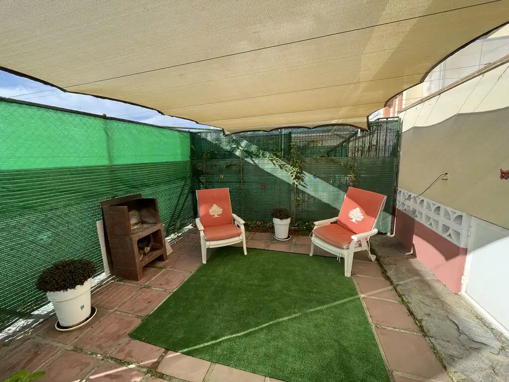 Terrasse von Einfamilien-Reihenhaus zum Verkauf in Vélez-Málaga mit Klimaanlage, Terrasse und Abstellraum