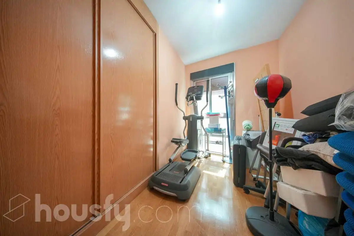 Flat for sale in Cine, Campamento