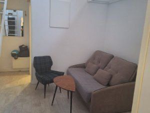 Sala d'estar de Dúplex de lloguer en  Madrid Capital amb Aire condicionat, Calefacció i Moblat
