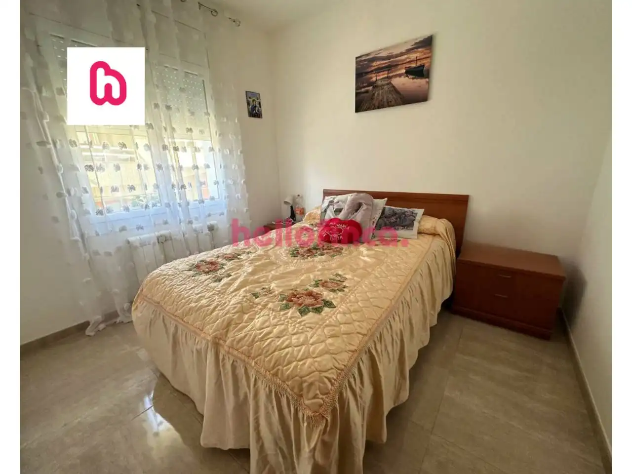 Dormitori de Casa adosada en venda en Sant Pere de Torelló amb Calefacció, Terrassa i Alarma
