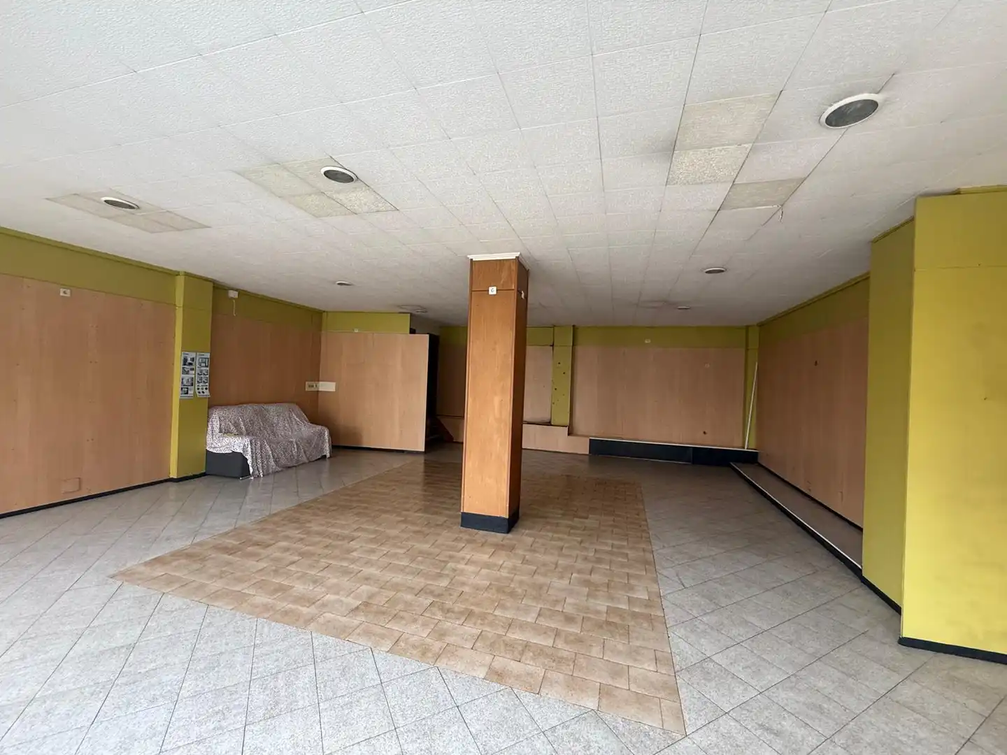 Commercial properties for sale in Boiro