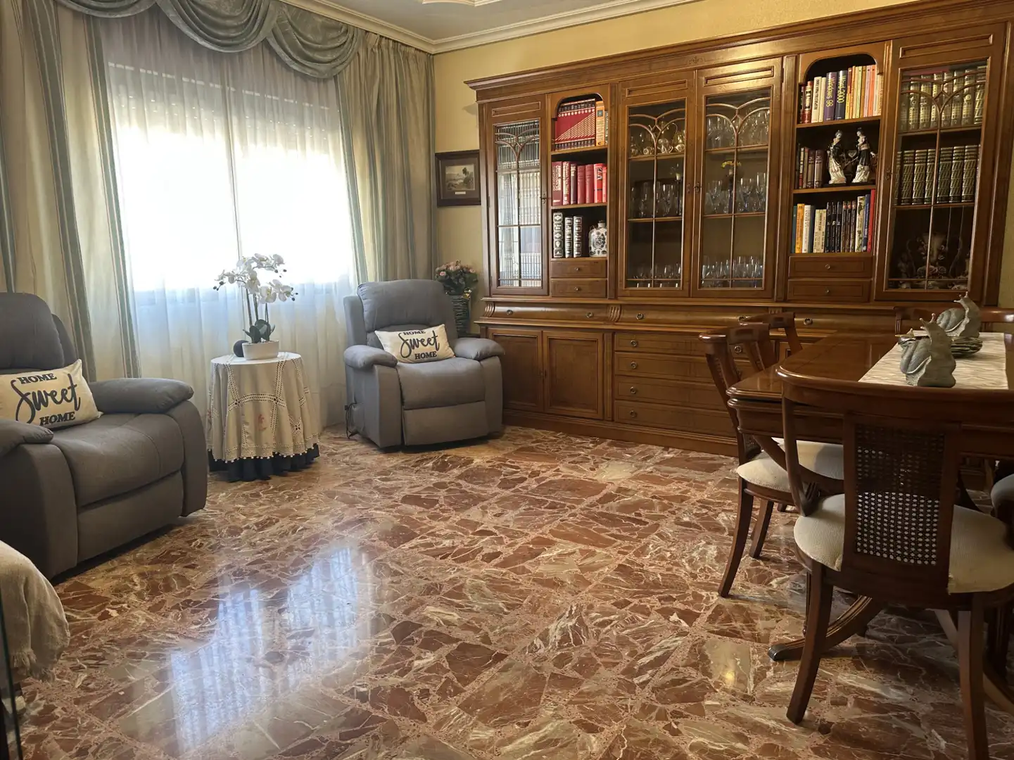 Terraced house with terrace for sale in Calle Doctor José González, imagen 4