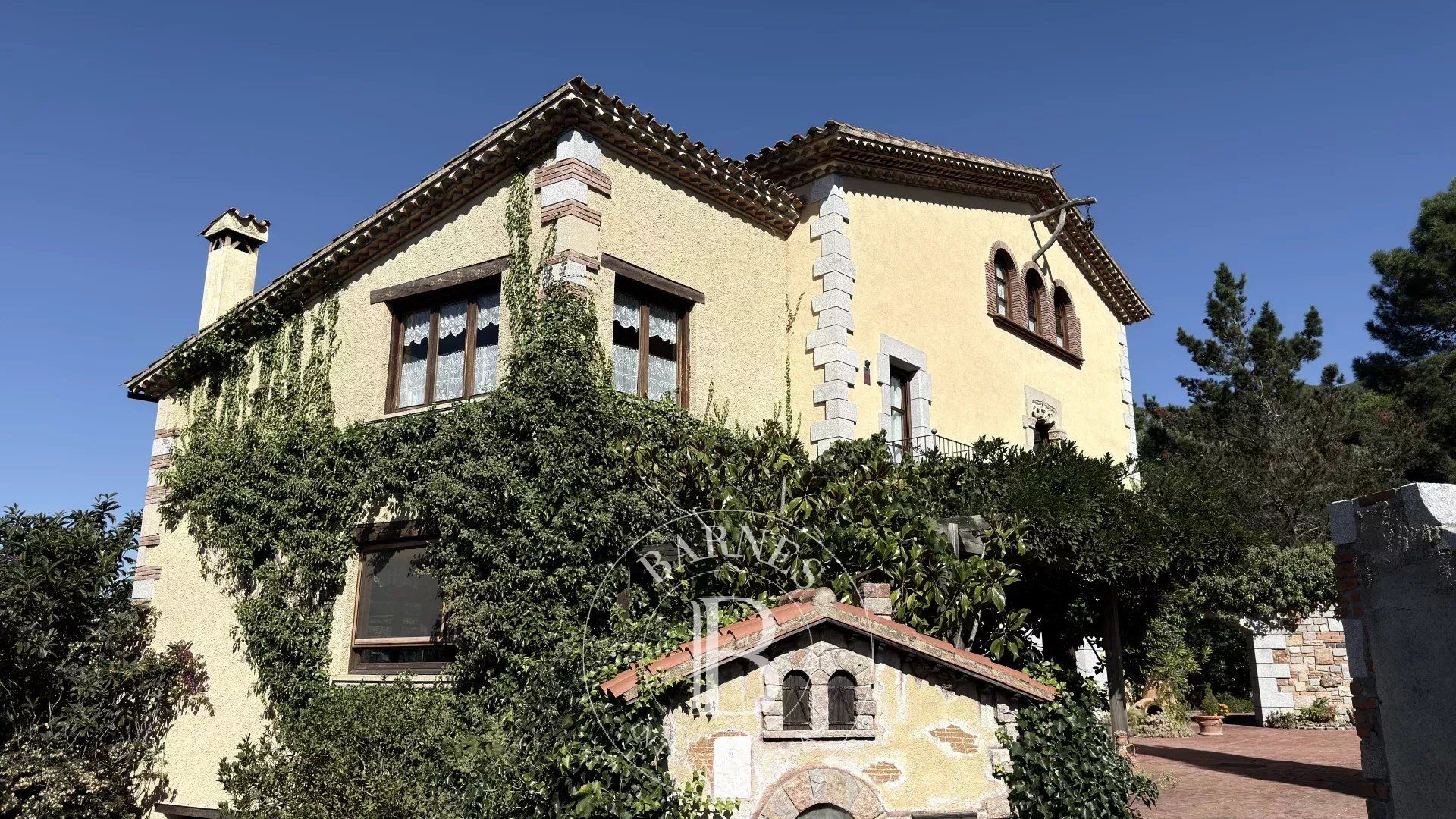 Vista exterior de Casa o xalet en venda en Dosrius amb Aire condicionat, Calefacció i Terrassa