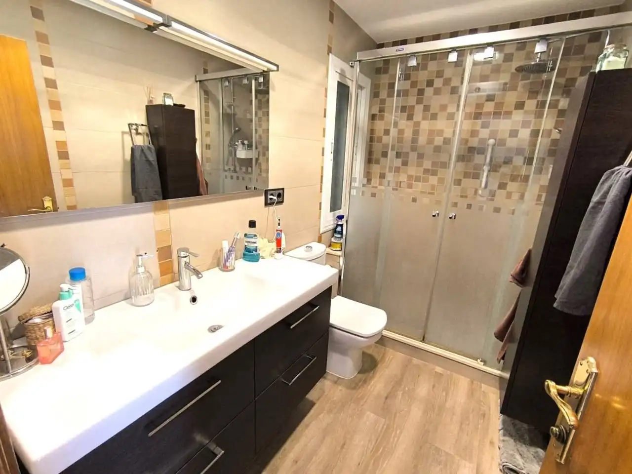 Baño de Piso en venta en Terrassa con Aire acondicionado, Calefacción y Parquet