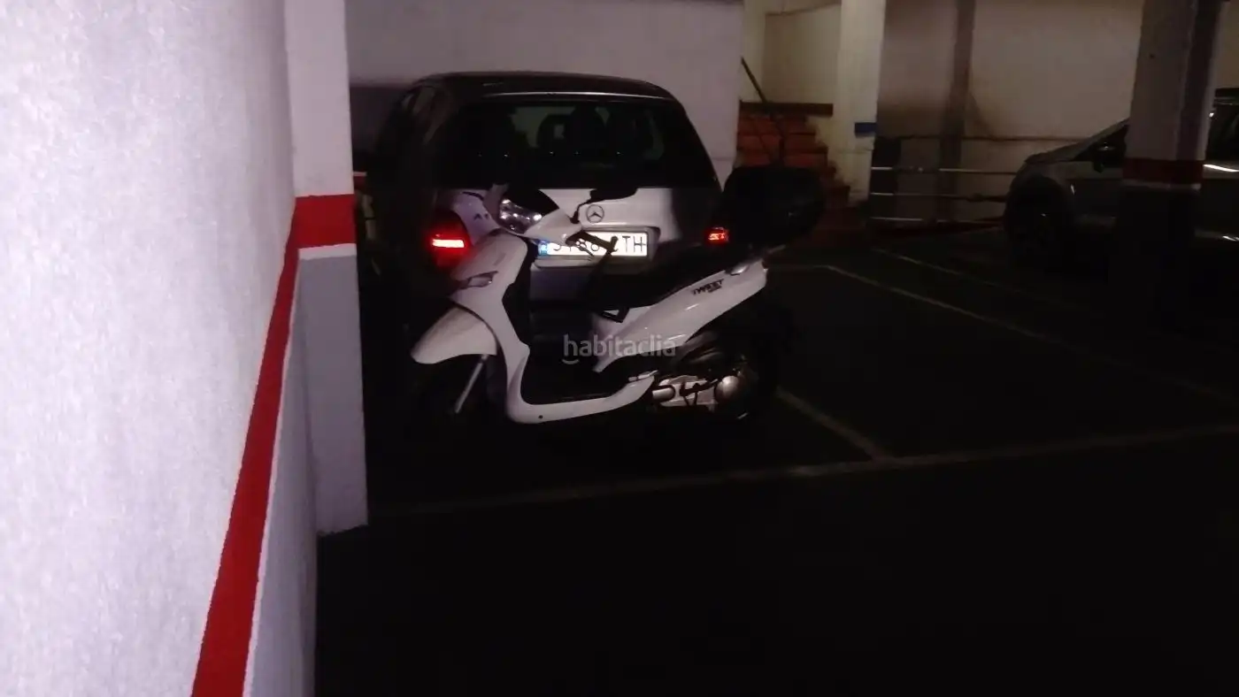 Einzelparkplatz zur Miete in Carrer de Llobet i Vall-llosera 10, imagen 5