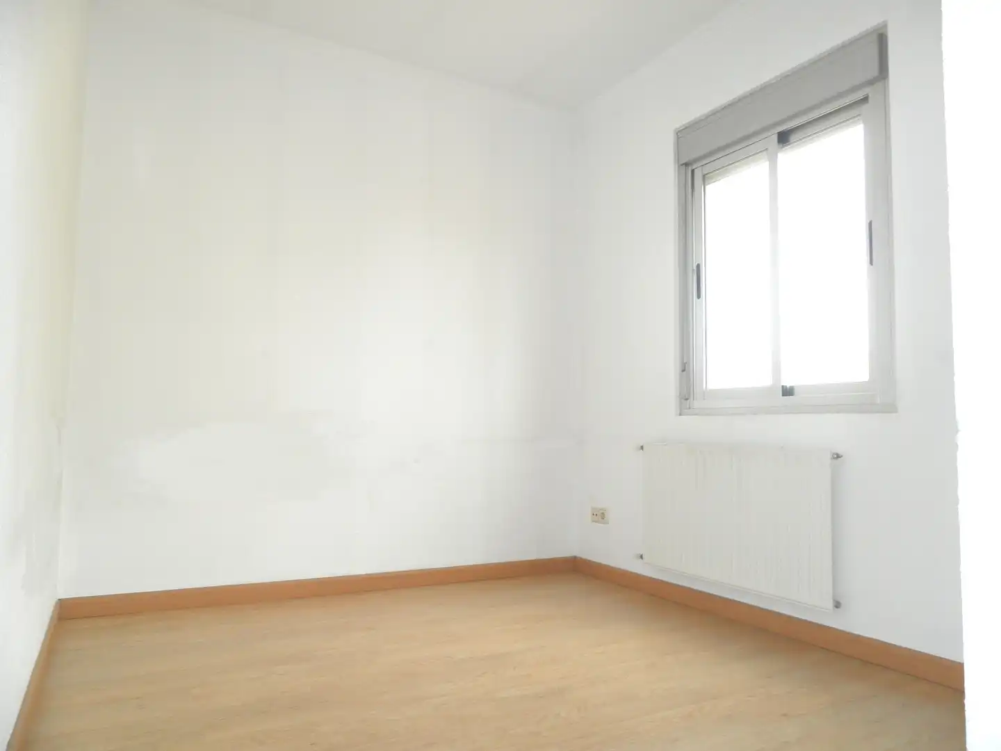 Bedroom of Flat for rent in Madrid  with Parquet flooring and Pets allowed