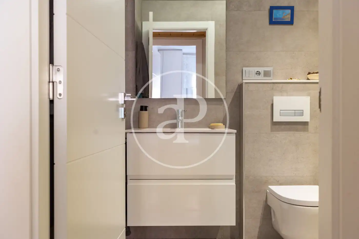 Baño de Piso en venta en Barcelona con Aire acondicionado, Calefacción y Terraza