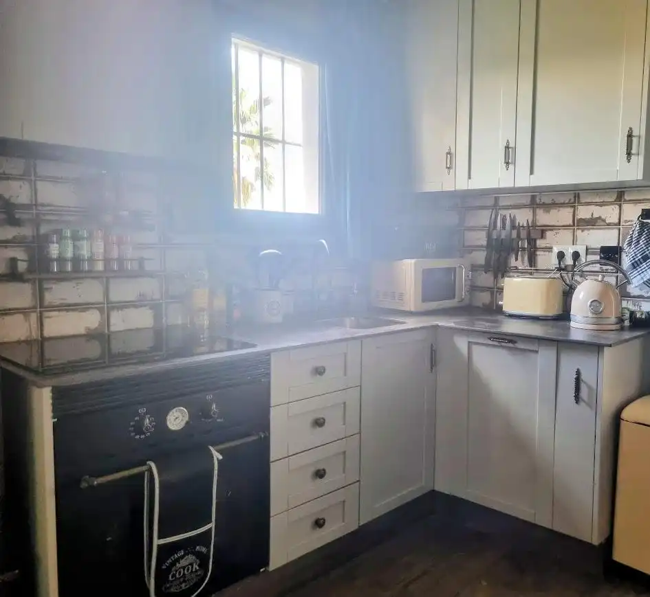 Cocina de Casa o chalet en venta en Alhaurín El Grande con Jardín privado y Piscina comunitaria