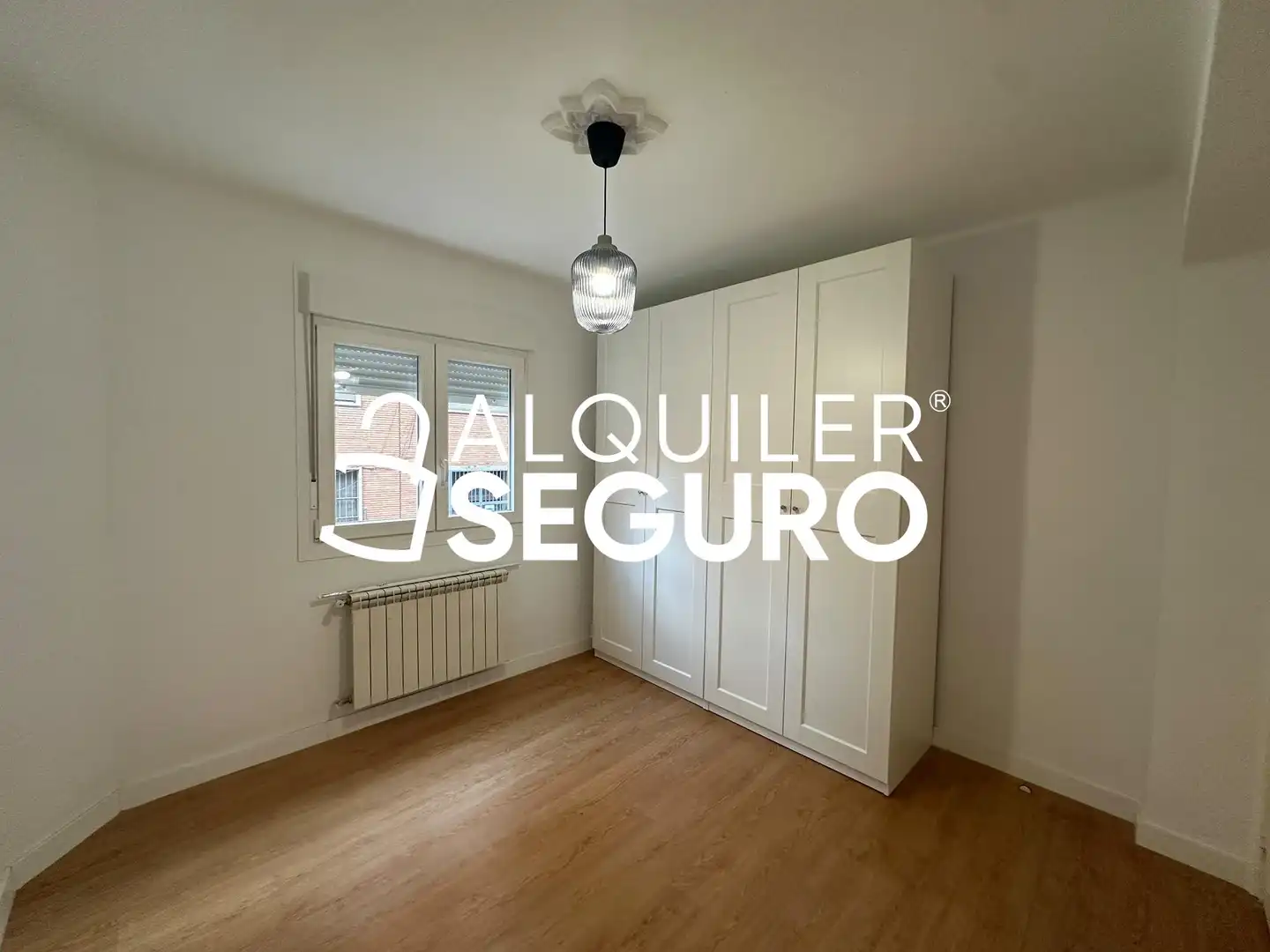 Schlafzimmer von Wohnung zur Miete in Madrid mit Heizung und Terrasse