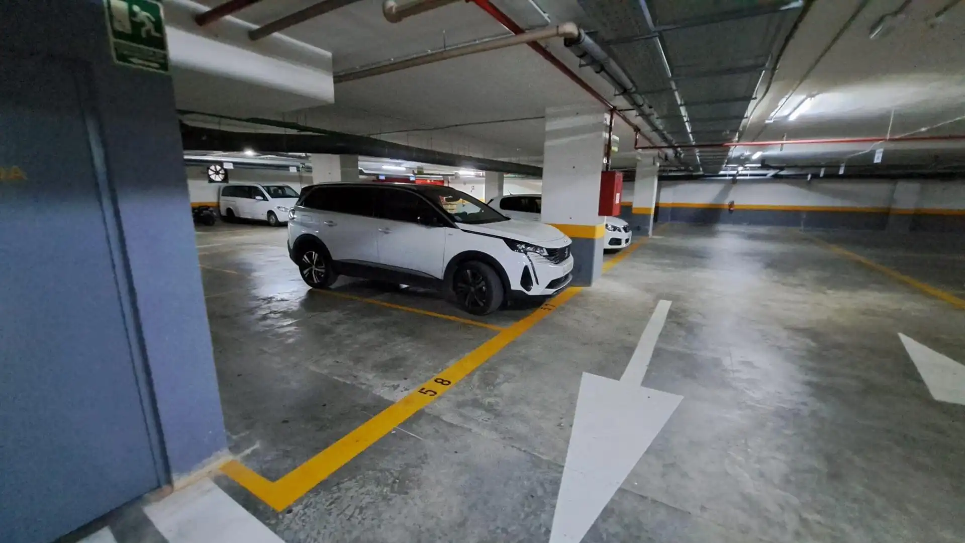 Parkplatz von Büro zum Verkauf in Paterna