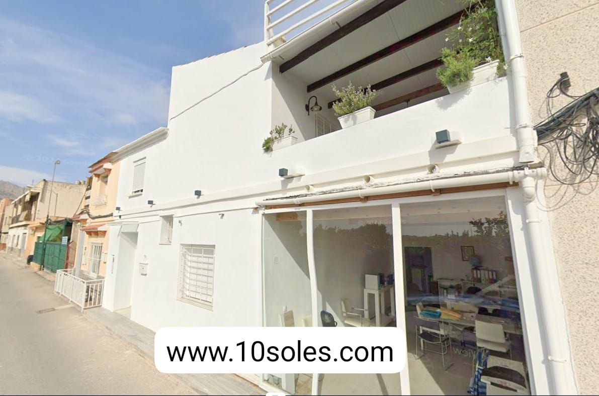 Vista exterior de Casa adosada en venta en Orihuela con Aire acondicionado, Calefacción y Terraza