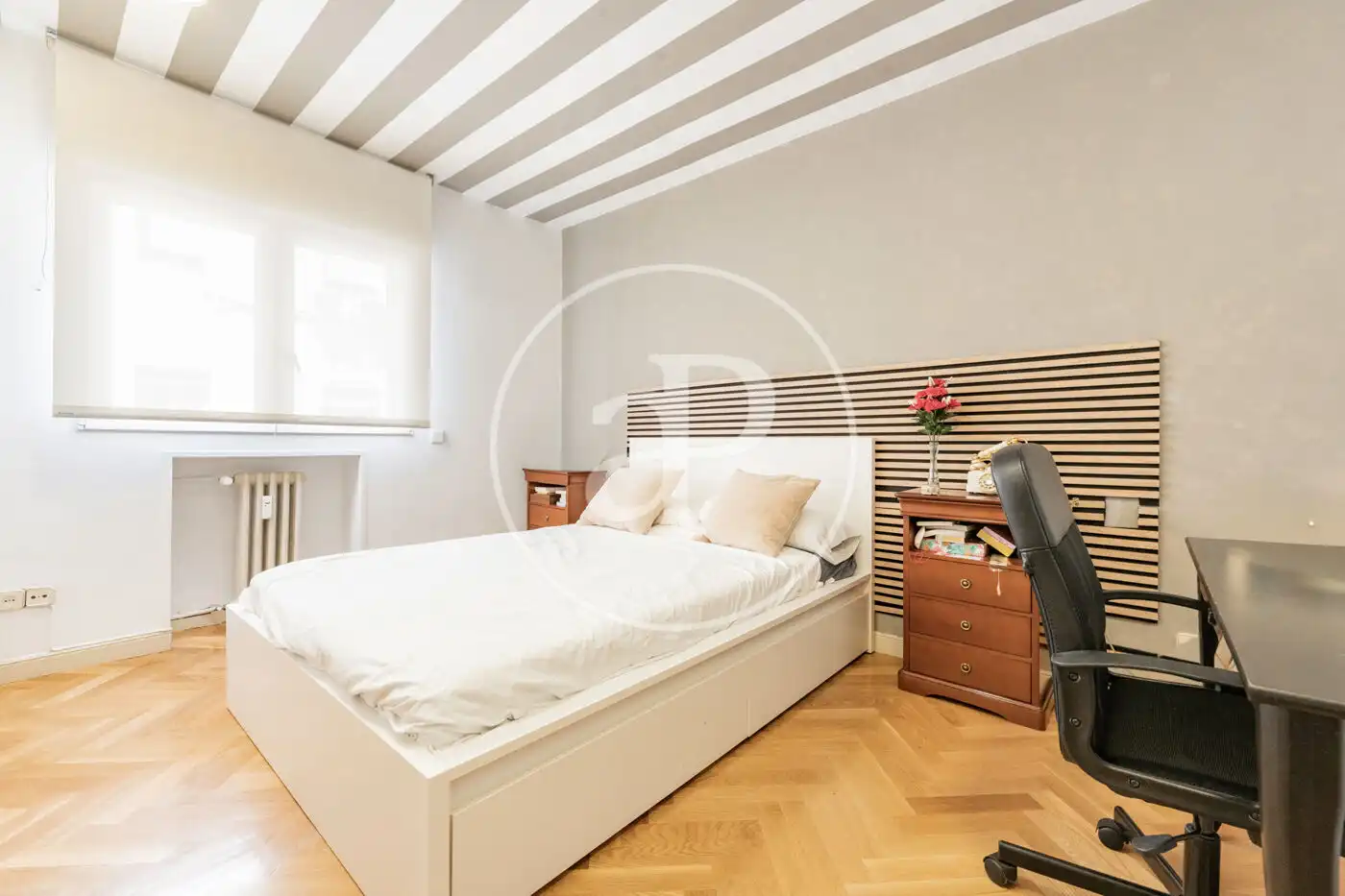 Dormitori de Pis en venda en Madrid amb Aire condicionat, Calefacció i Terrassa