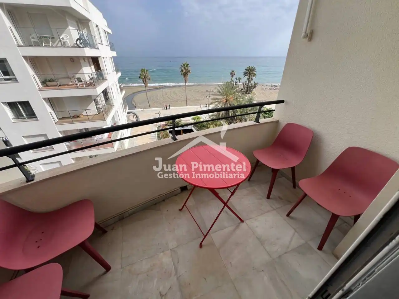 Vista exterior de Apartamento en venta en Estepona con Aire acondicionado, Terraza y Amueblado