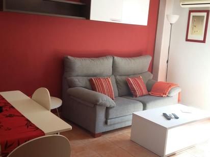 Living room of Flat to rent in  Zaragoza Capital