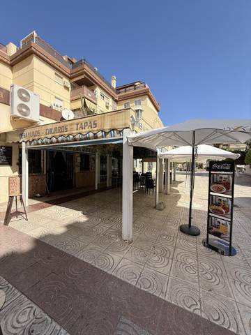 Local comercial en Venta en Sófocles en El Cónsul - Ciudad Universitaria - El Romeral