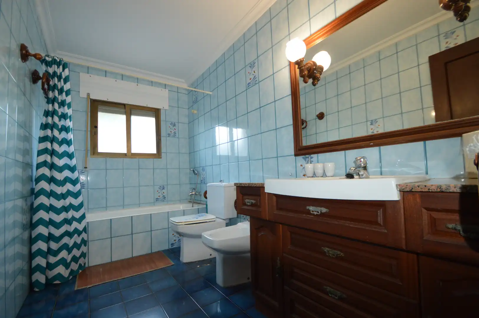 Bany de Casa o xalet en venda en Vinaròs amb Jardí privat, Terrassa i Forn