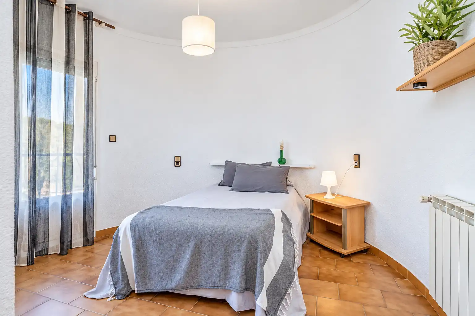 Detached house with terrace for sale in Carrer Víctor Català, imagen 32