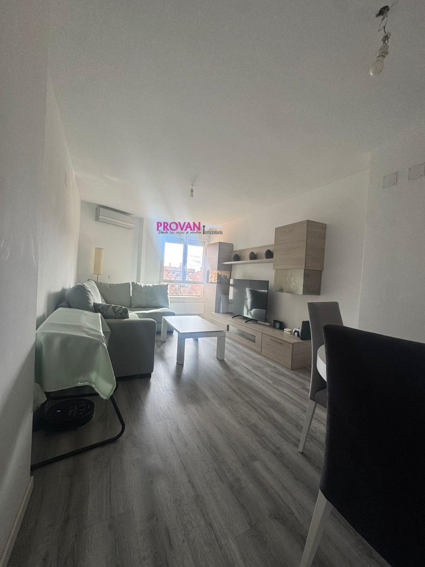 Piso en venta en Saucar - Zarzuela