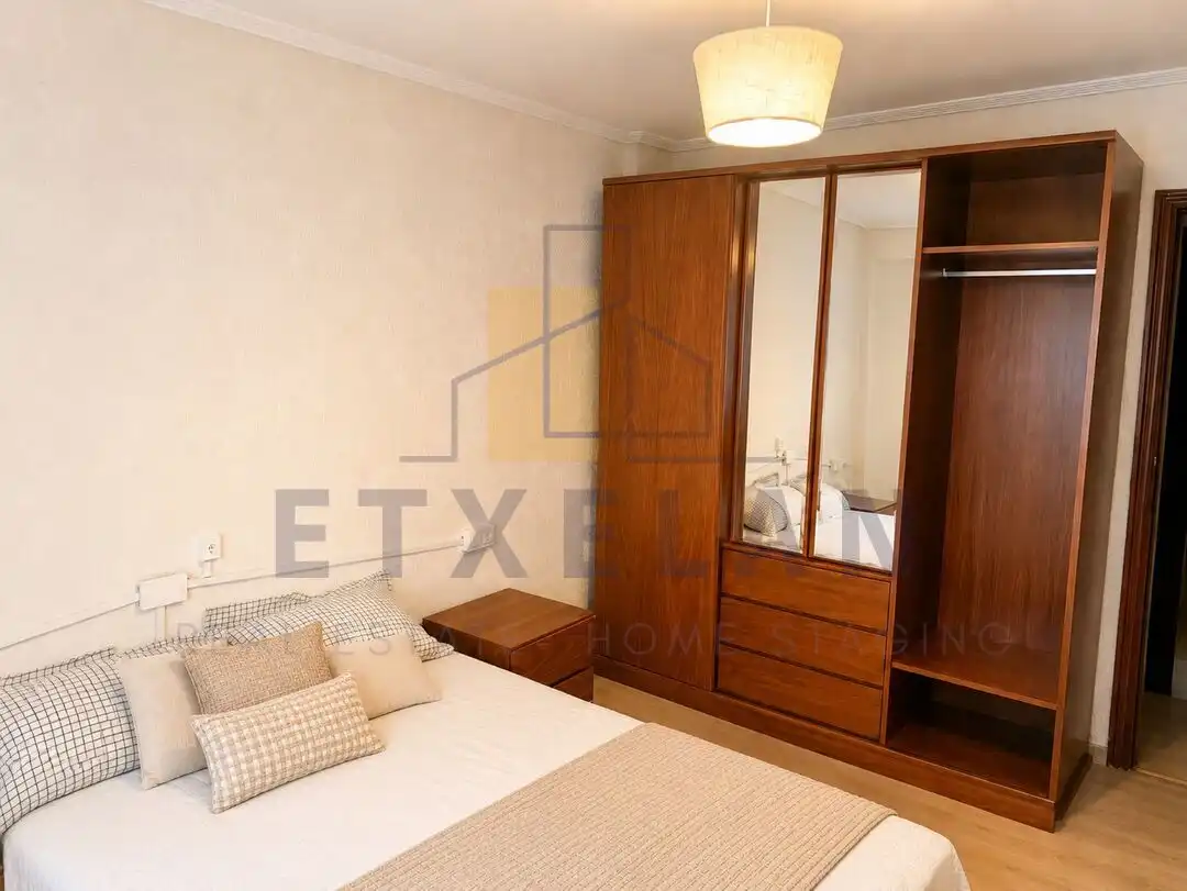 Schlafzimmer von Wohnung zum Verkauf in Elgeta mit Heizung
