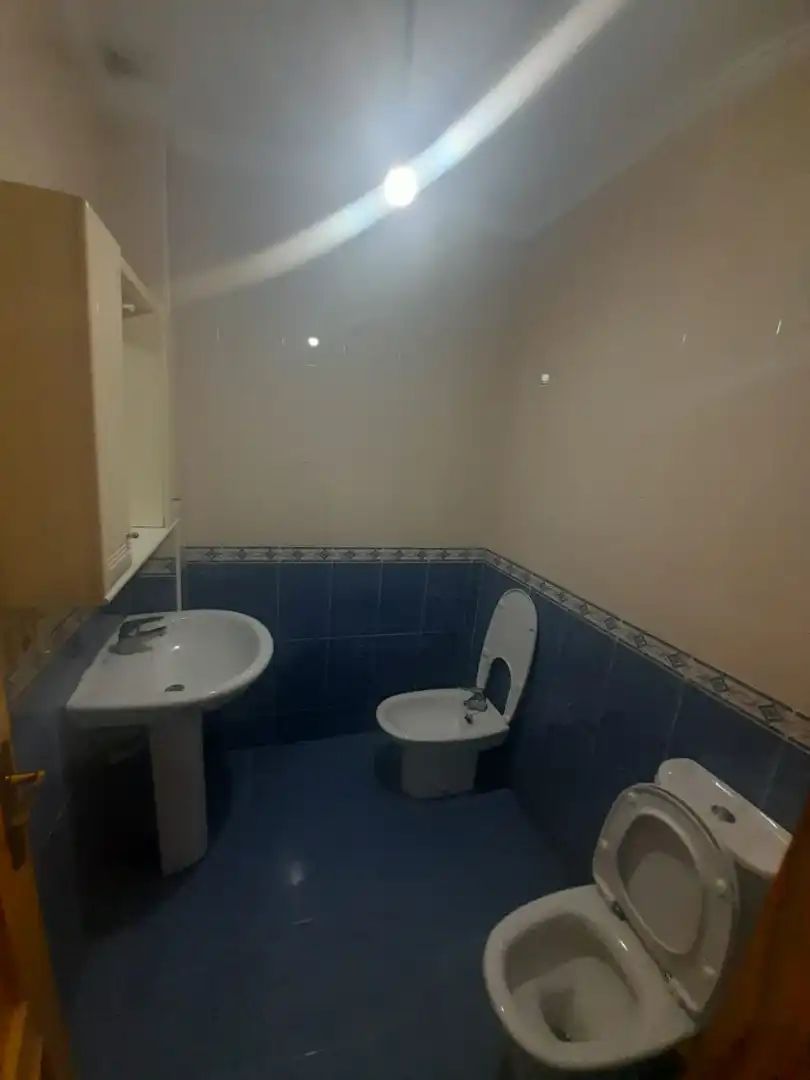 Bany de Pis en venda en Níjar amb Balcó