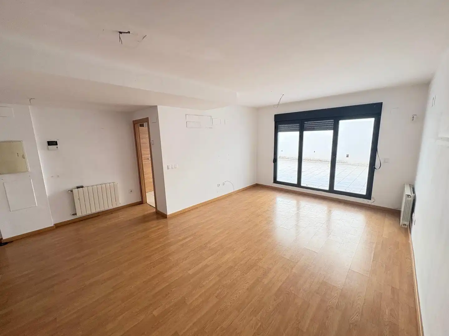 Sala de estar de Piso en venta en Tavernes de la Valldigna con Alarma