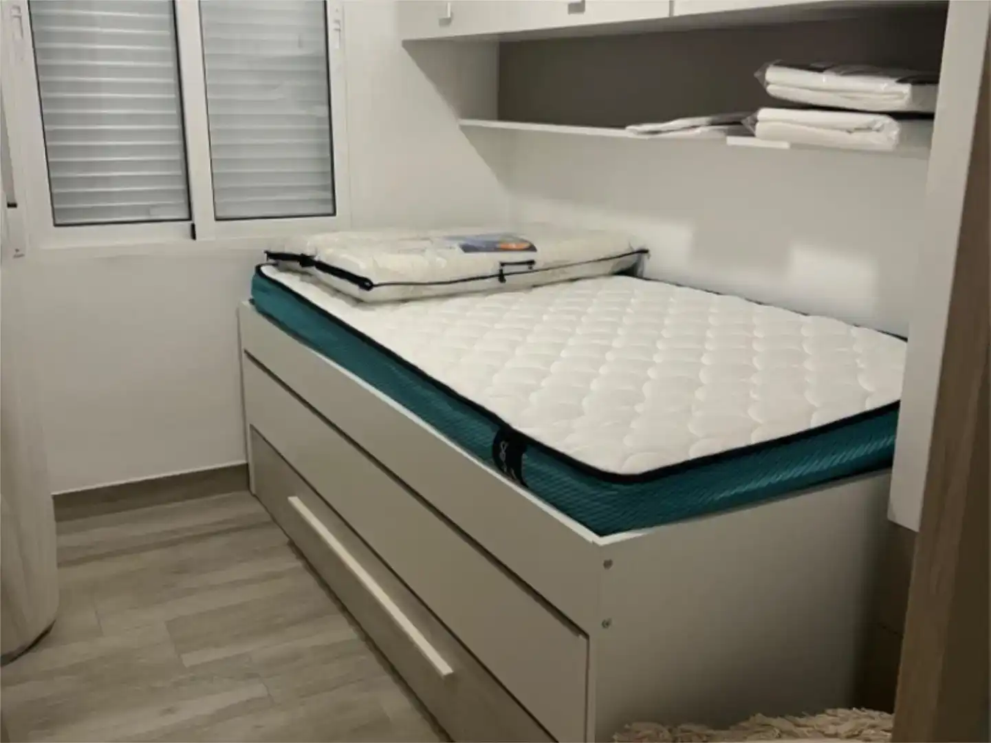 Dormitori de Apartament en venda en Santa Pola