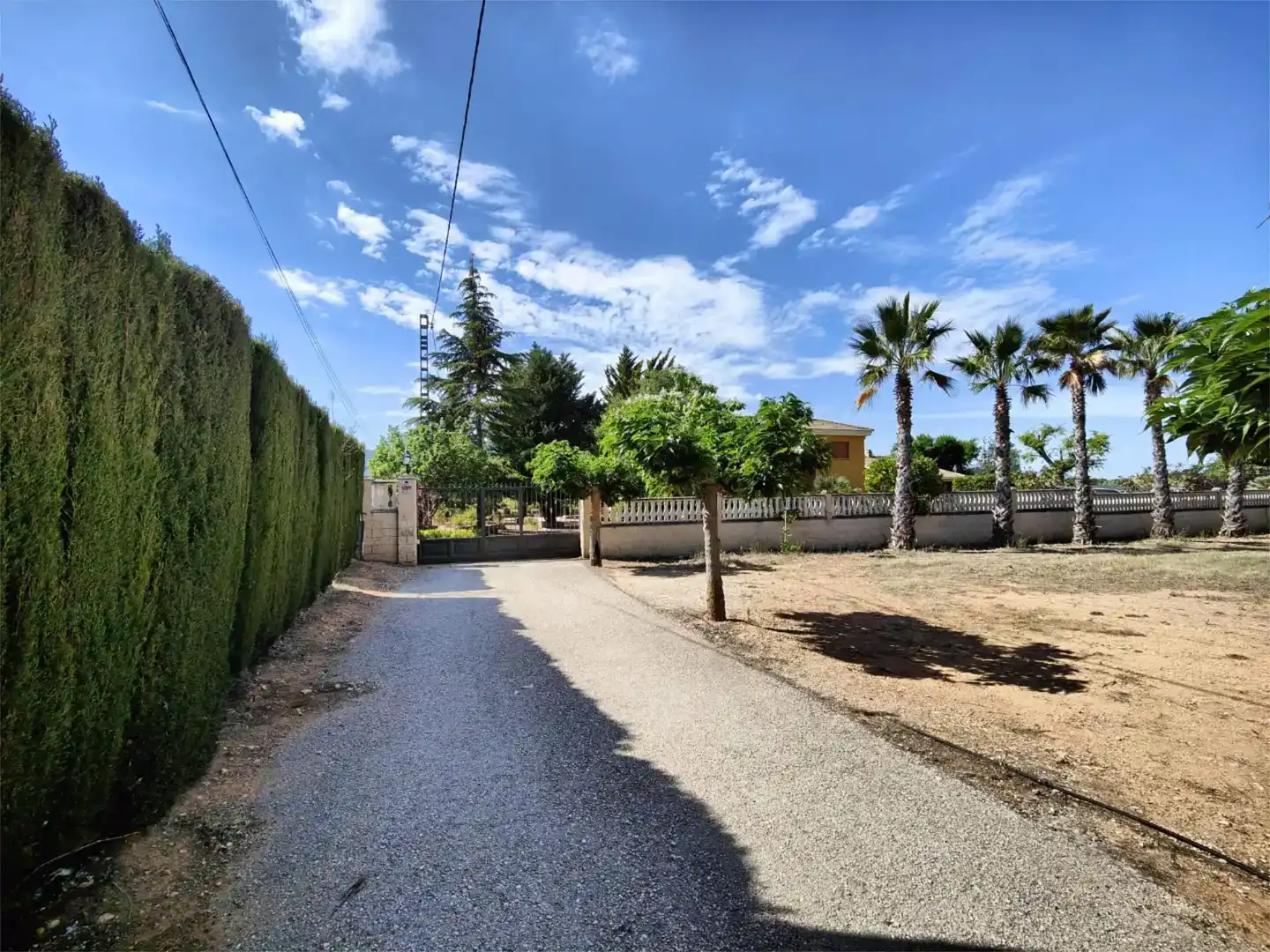 Vista exterior de Casa o chalet en venta en Banyeres de Mariola con Aire acondicionado, Piscina y Balcón