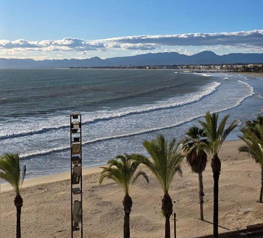 Piso en Venta en Mar i Camp - Platja dels Capellans