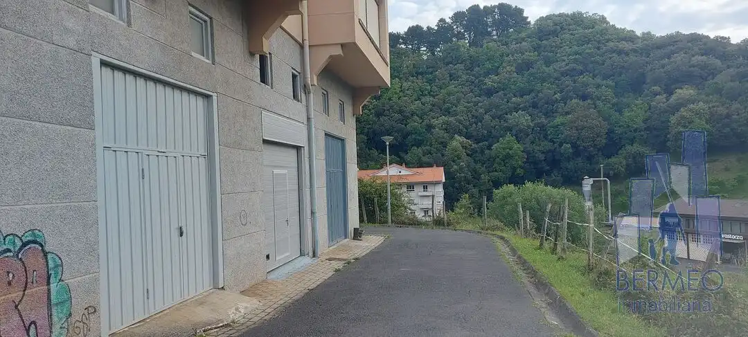 Parking à vendre à Almike Errepidea