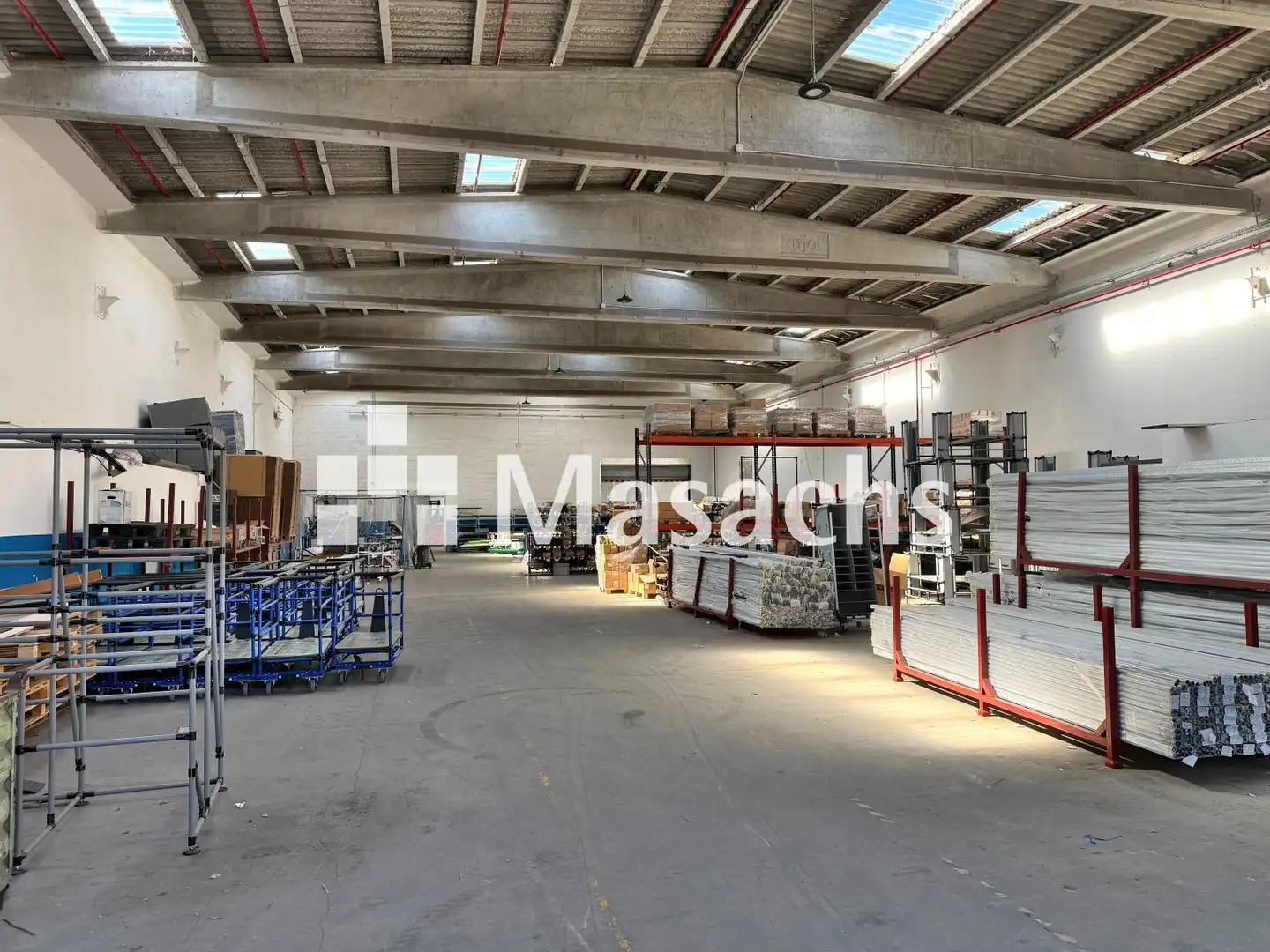 Nave industrial de alquiler en Viladecavalls