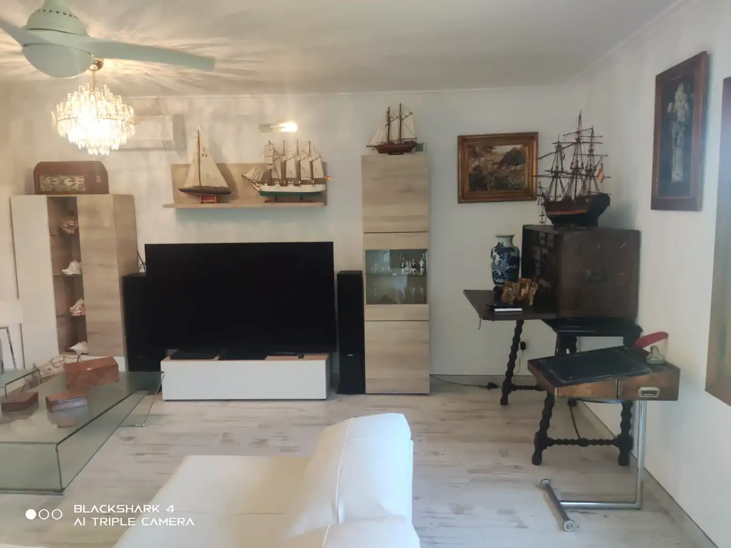 Sala d'estar de Casa o xalet en venda en Alcalà de Xivert amb Aire condicionat, Jardí privat i Terrassa