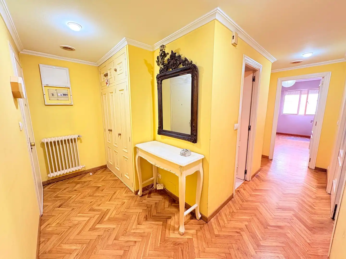 Piso en venta en Ponferrada con Calefacción, Trastero y Amueblado