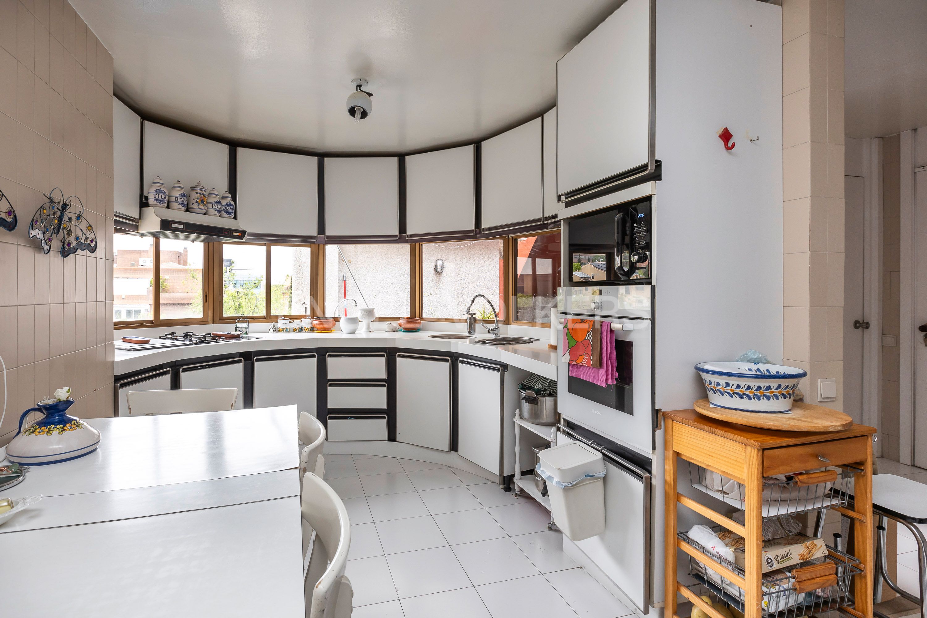 Kitchen of Attic for sale in  Madrid Capital  with Air Conditioner, Heating and Parquet flooring