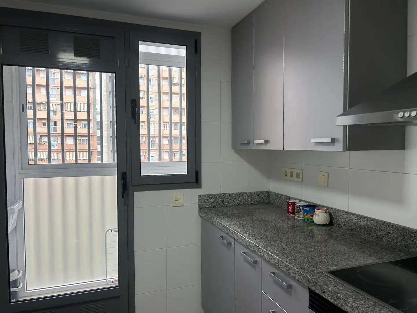 Cocina de Piso de alquiler en Valencia con Aire acondicionado, Amueblado y Horno