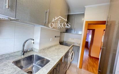 Kitchen of Flat for sale in Salamanca Capital  with Heating and Parquet flooring