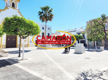 Local comercial en alquiler en Coria del Río