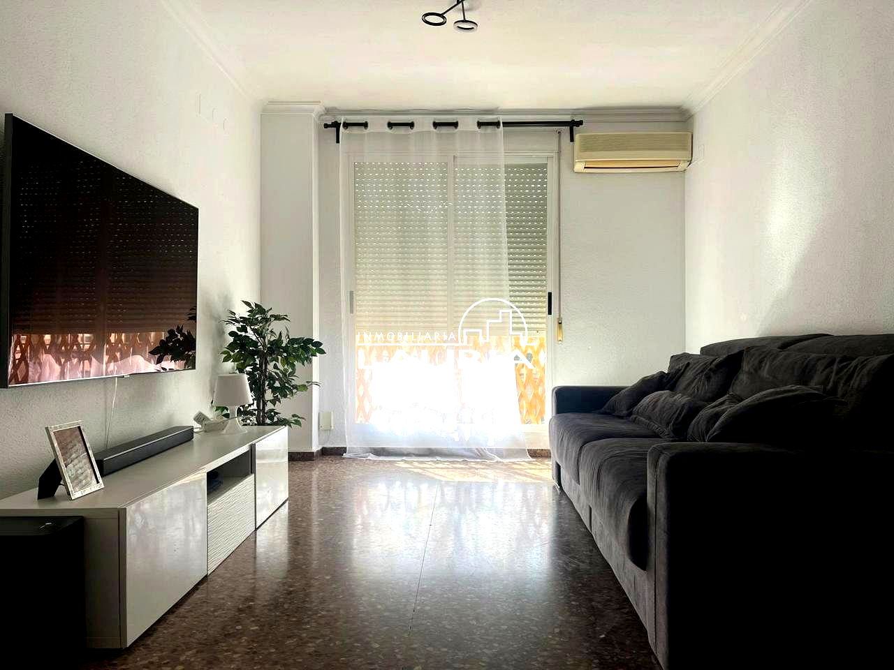 Living room of Flat for sale in Alfafar  with Air Conditioner and Terrace