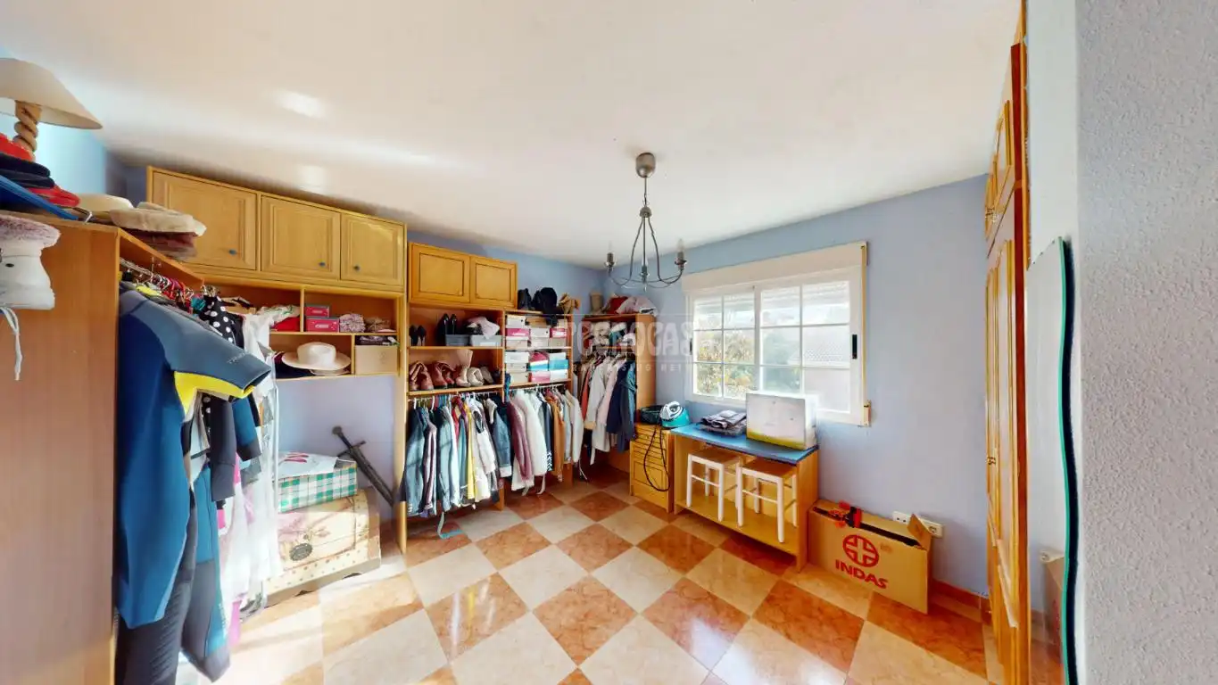 Wohnung zum Verkauf in El Casar mit Schwimmbad