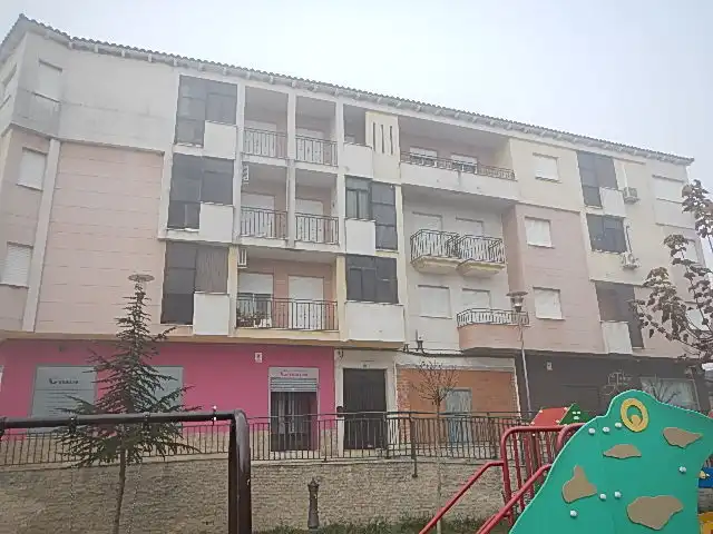 Vista exterior de Pis en venda en Talayuela
